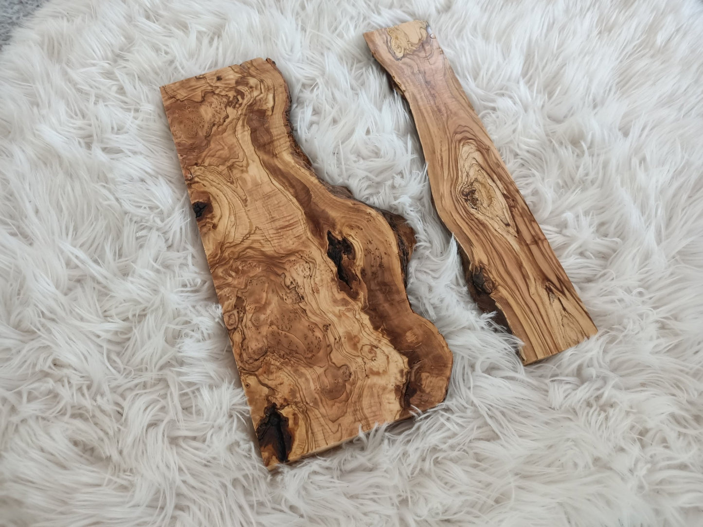 Varnished Olive Wood Slabs for Cutting Board 40cm