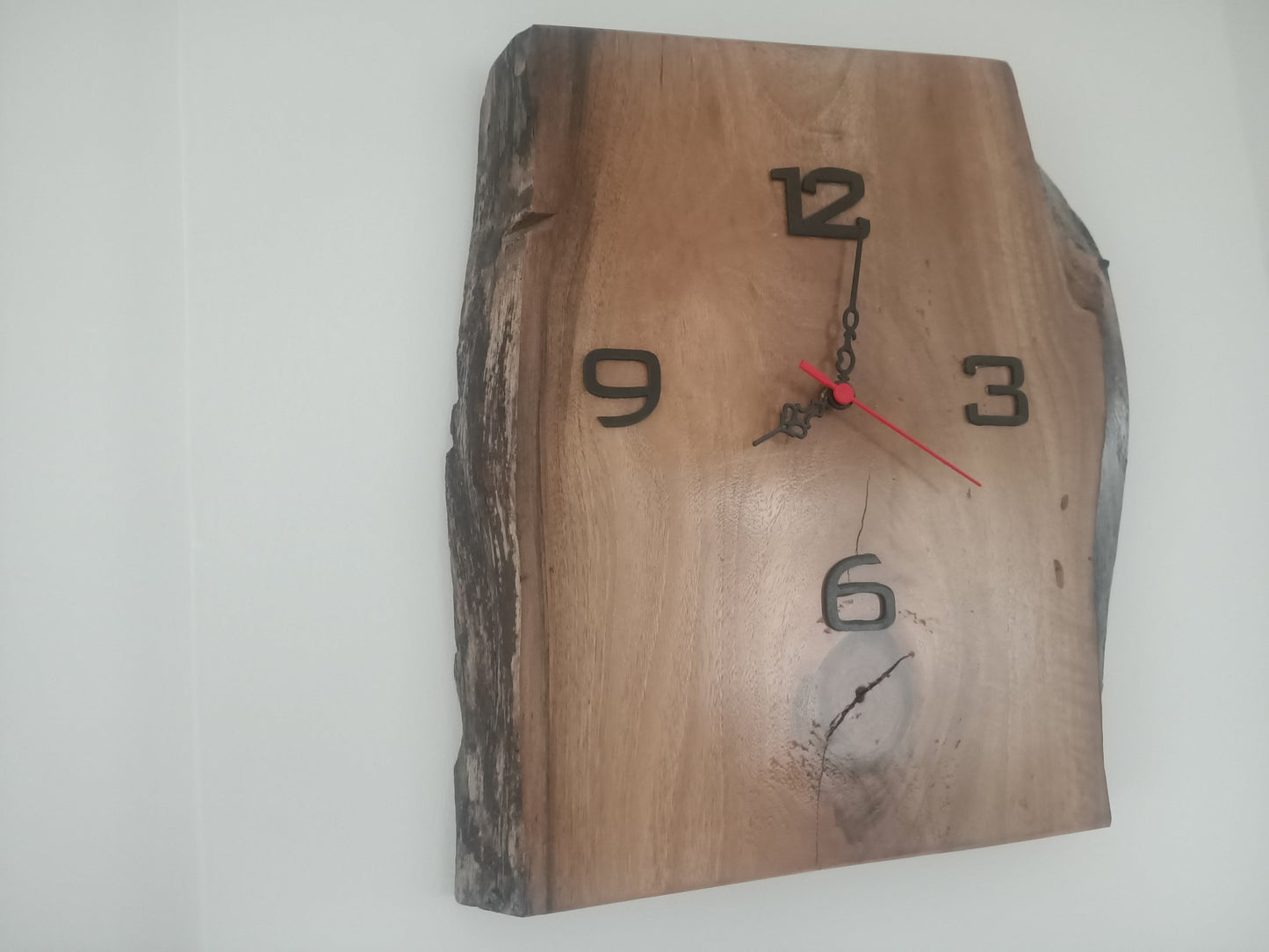 Live Edge Walnut Wall Clock 30cm-40cm-50cm