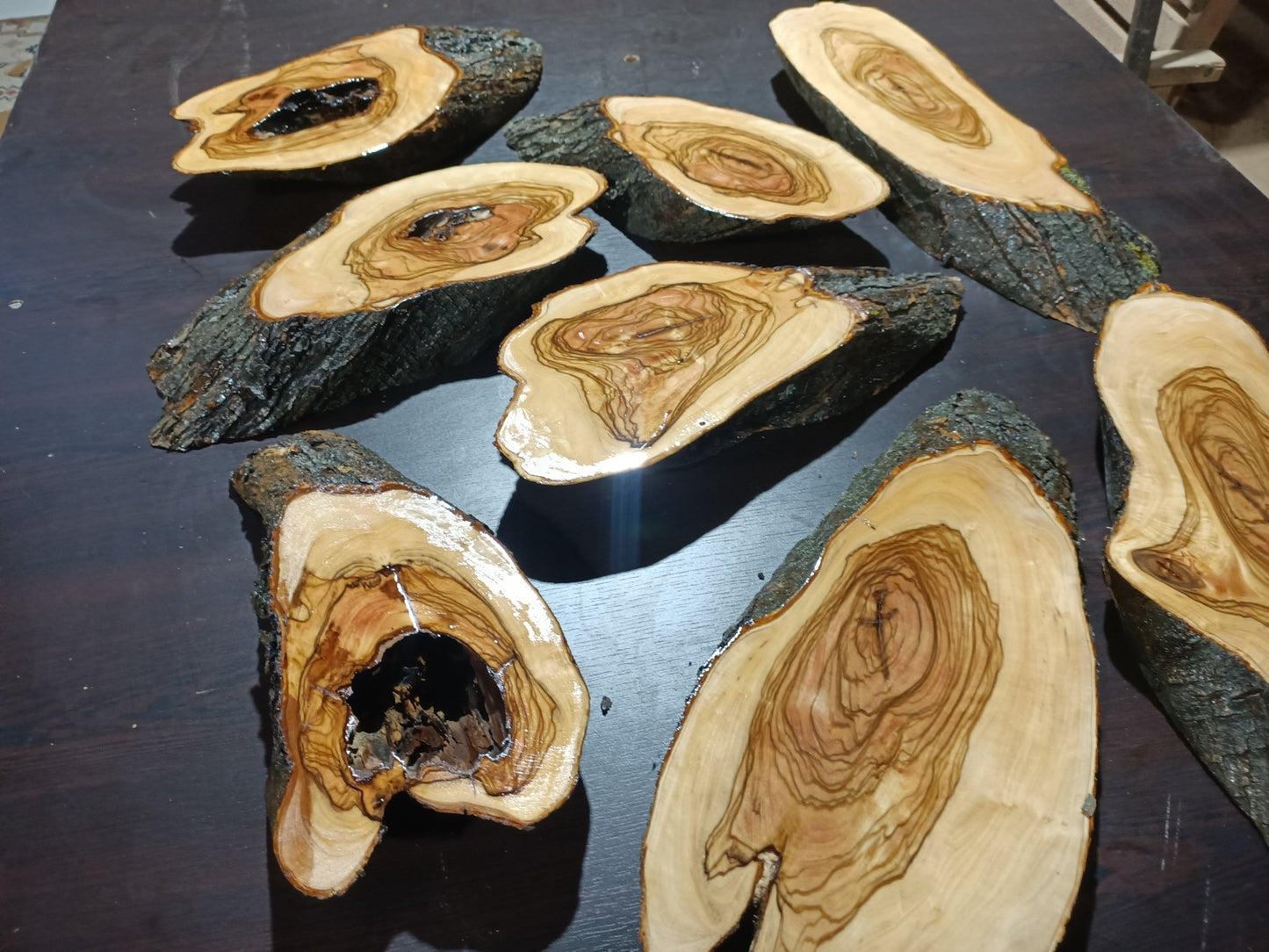 Varnished Olive Branches 8Pcs