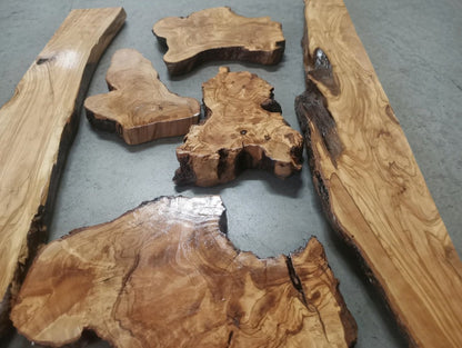 Olive Wood River Table Set 6 pieces 60cm