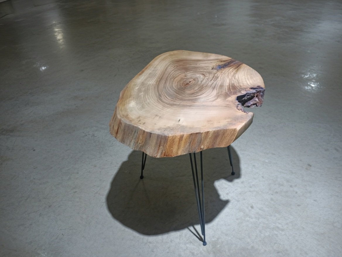 Live Edge Walnut Coffee Table 40cm - 50cm