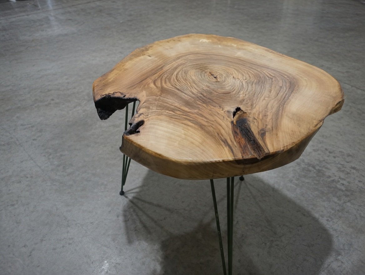 Live Edge Walnut Coffee Table 40cm - 50cm