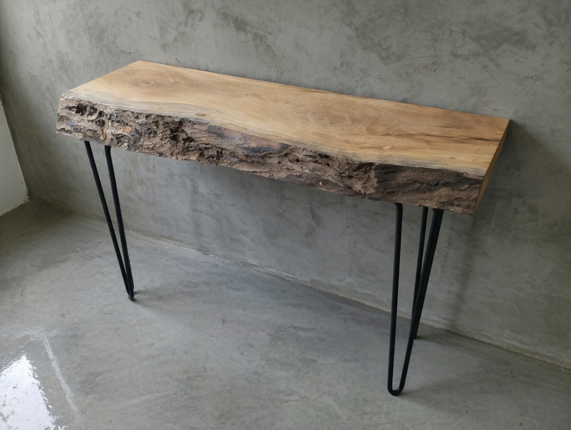 Live Edge Walnut Entryway Table 40cm - 60cm - 80cm
