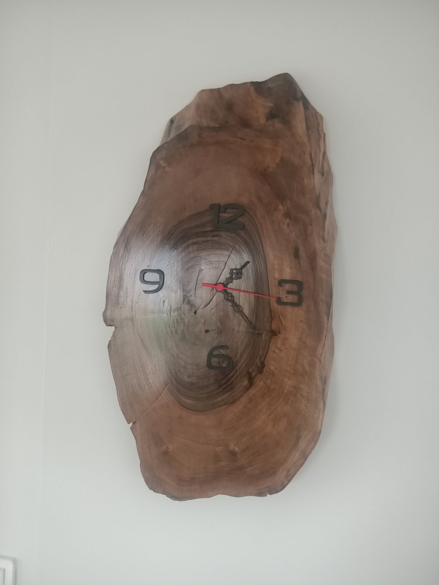 Live Edge Walnut Wall Clock 30cm-40cm-50cm